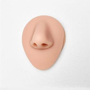 Fabrika toptan silikon modeli kulak Piercing aracı eğitim ekran simülasyon insan vücudu parçaları dudak küpe burun modelleri - Product Image 2