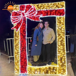 ที่กําหนดเองกลางแจ้ง 3d คริสต์มาสแสงกรอบรูปธีมไฟ LED จอแสดงผลวันหยุดสถานที่ท่องเที่ยวประติมากรรมตกแต่ง - Product Image 3