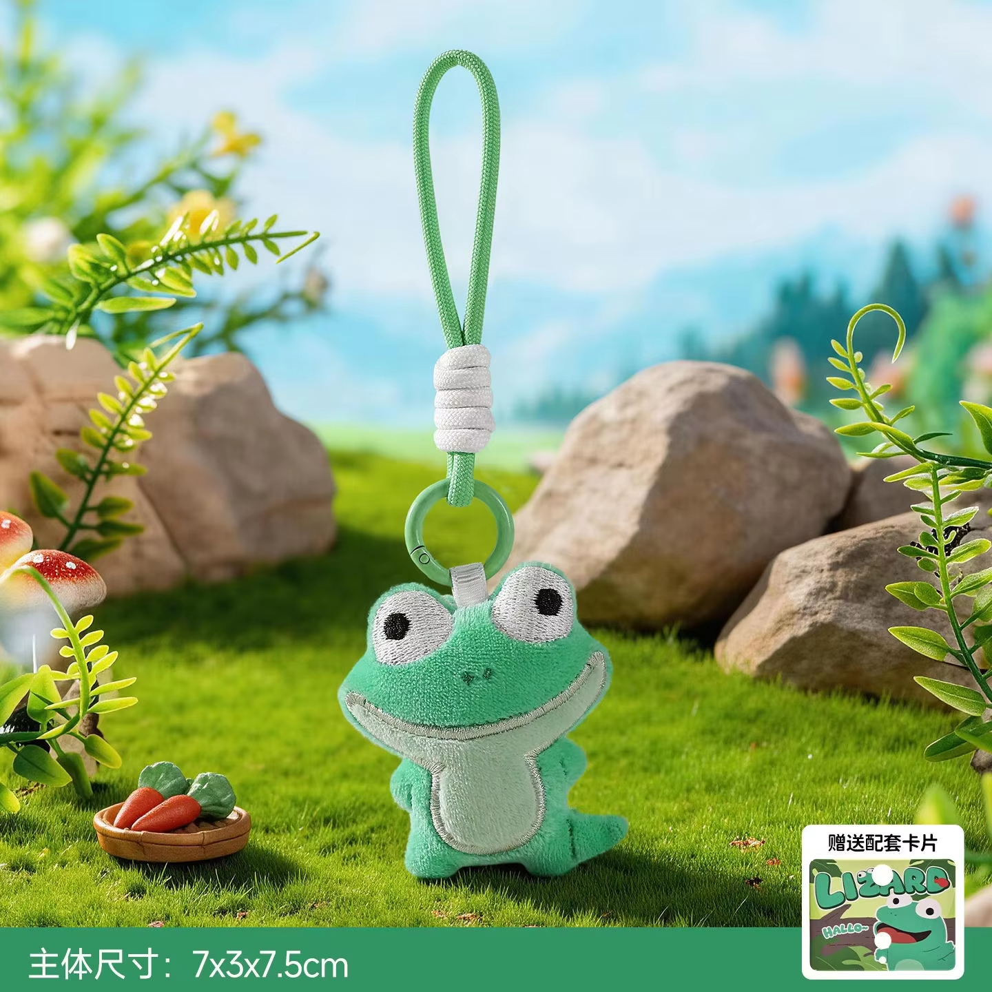 Clumsy lizard pendant