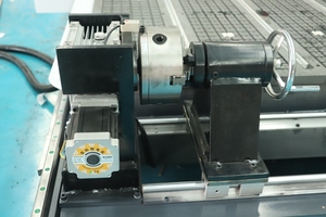 Área grande 2000*4000mm Máquina de corte CNC de 4 ejes Corte 3D con eje giratorio 2040 2030 Modelo de talla de madera cilíndrica - Product Image 6