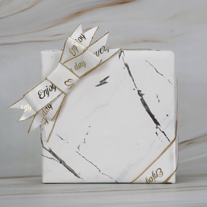 Logotipo personalizado Impresso Pré-feito Auto-adesivo Hot Stamping Satin <span class=keywords><strong>Elastic</strong></span> <span class=keywords><strong>Stretch</strong></span> <span class=keywords><strong>Loop</strong></span> Ribbon Bow para Gift Packing Decoração