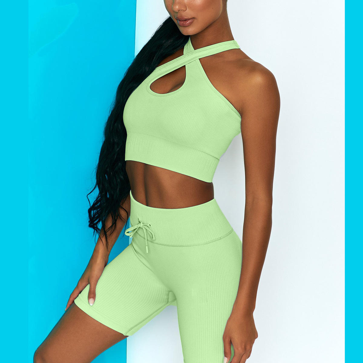 สีเขียว