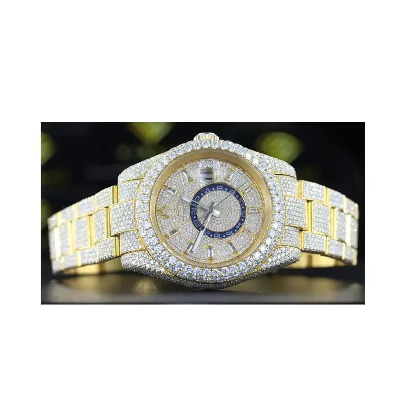 Relógio analógico cravejado de diamantes VVS Clarity Moissanite de qualidade superior e aparência elegante