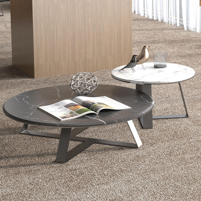 Tables basses de différentes tailles