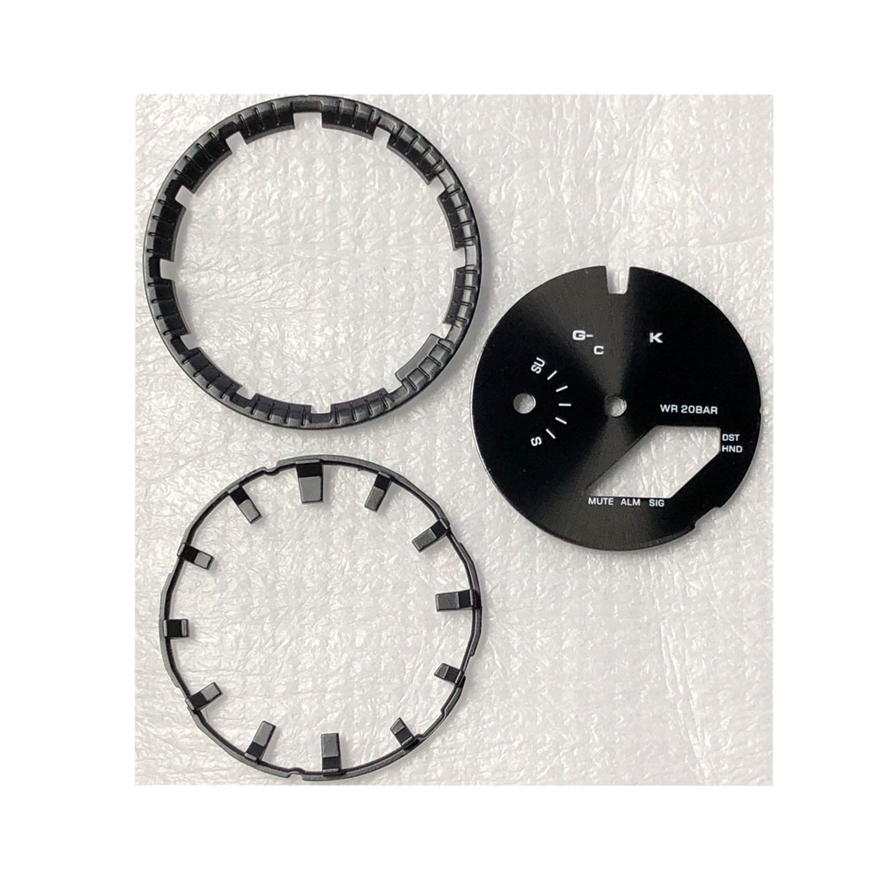 Bague et repères de cadran noirs