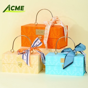 Cajas de regalo de papel recubierto con mango de cinta de satén y recubrimiento UV para envío Salgados con diseño de carpeta de archivos - Product Image 2