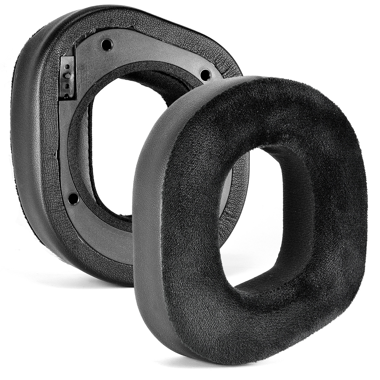 Cuero negro + terciopelo