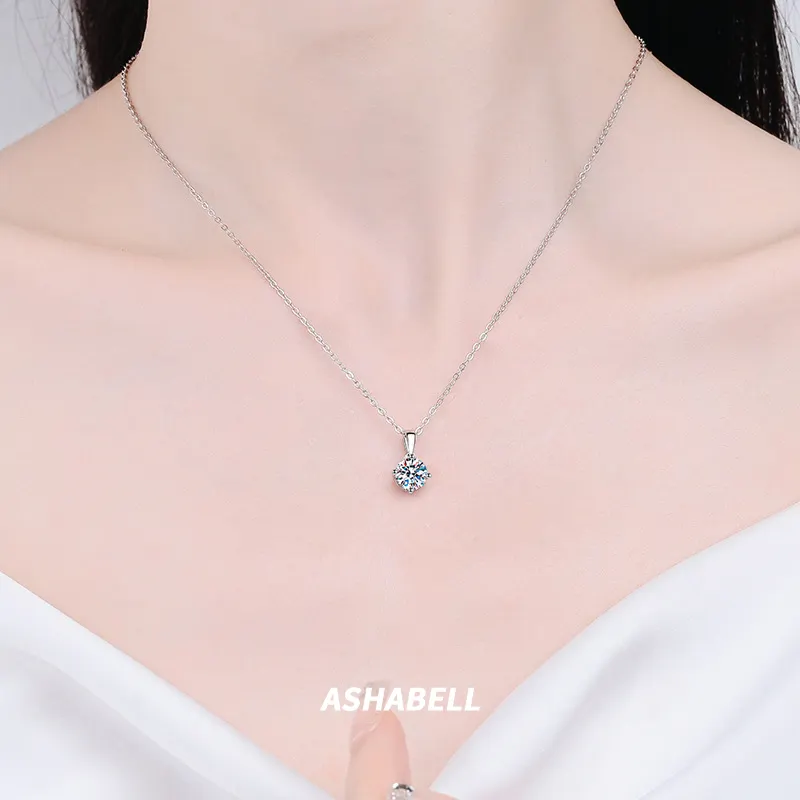 Clásico simple cuatro garras D color moissanite colgante s925 collar de plata esterlina Mujer