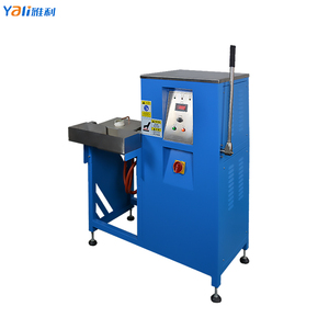 Machine de fusion industrielle rapide Four de fusion par <span class=keywords><strong>induction</strong></span> IGBT pour laiton or acier aluminium Four de fusion basculant pour ferraille