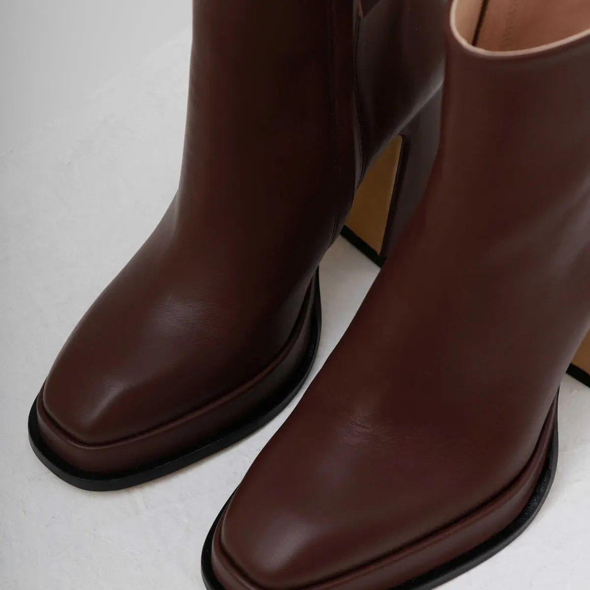 OEM/ODM Luxus hochwertige Leder quadratische Zehen Reiß verschluss auf Block Chunky Heel Plattform Frauen Knöchel Chelsea Stiefel