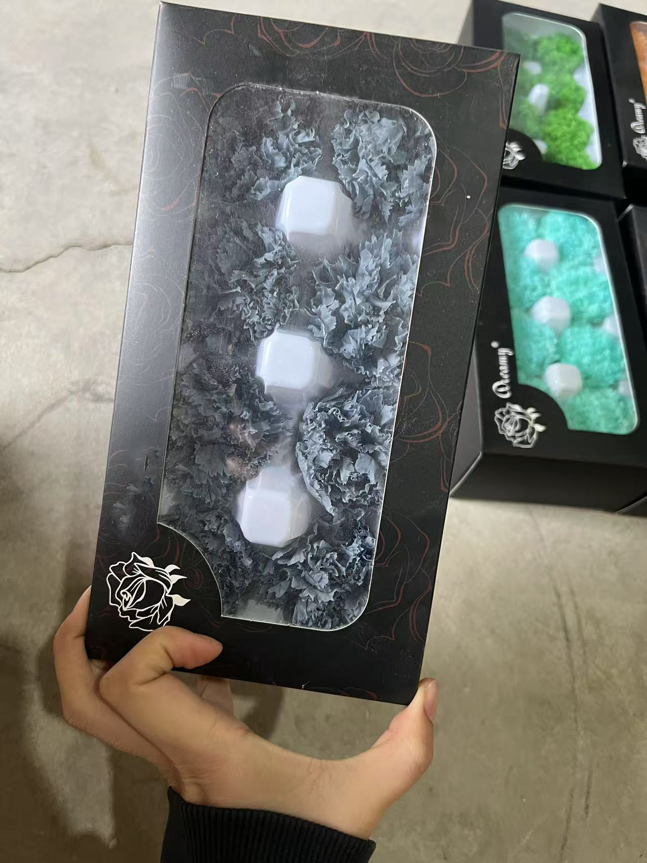 blu polveroso