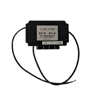 Combinación de controlador y controlador manual negro de 24V para aplicaciones de actuador lineal - Product Image 6