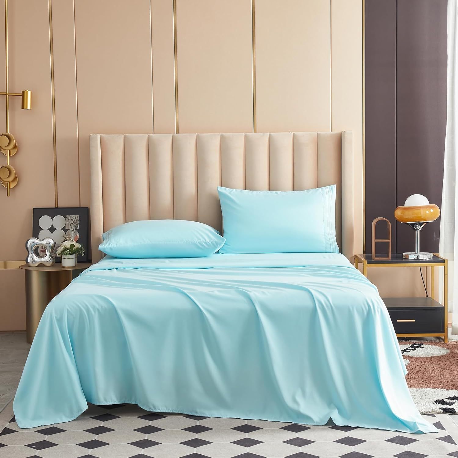 Aqua
