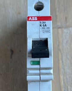 Nuovo e originale Plc S281 K6A interruttore 1 polo 6A 230400V PLC Controller di programmazione - Product Image 3