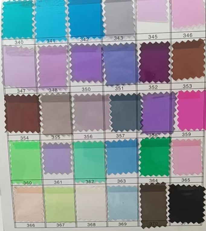 สีขาว