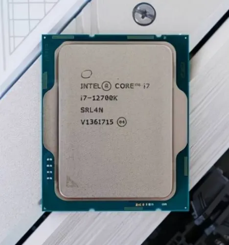 معالج سطح المكتب Intel Core/12700KF pu 12 Cores حتى من cghz مفتوح LGA1700 Intel i7