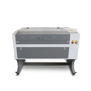 ราคาถูก6090 Co2เลเซอร์แกะสลักเครื่องตัดที่มี CCD สแกนระบบกล้องสำหรับป้ายแพทช์ตัด - Product Image 2
