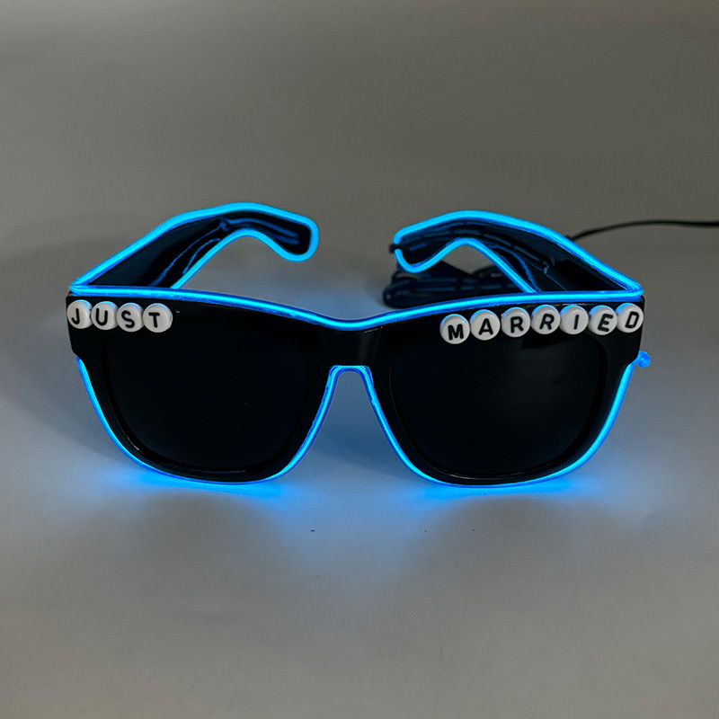 05 Appena Sposati luce blu