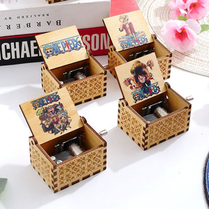 Runwood Bán Buôn Giá Thấp Tùy Chỉnh Hoạt Hình Ngoại Vi Bằng Gỗ Hand Crank Âm Nhạc Hộp Gỗ Craft Phim Hoạt Hình Quà Tặng Âm Nhạc Hộp - Product Image 4