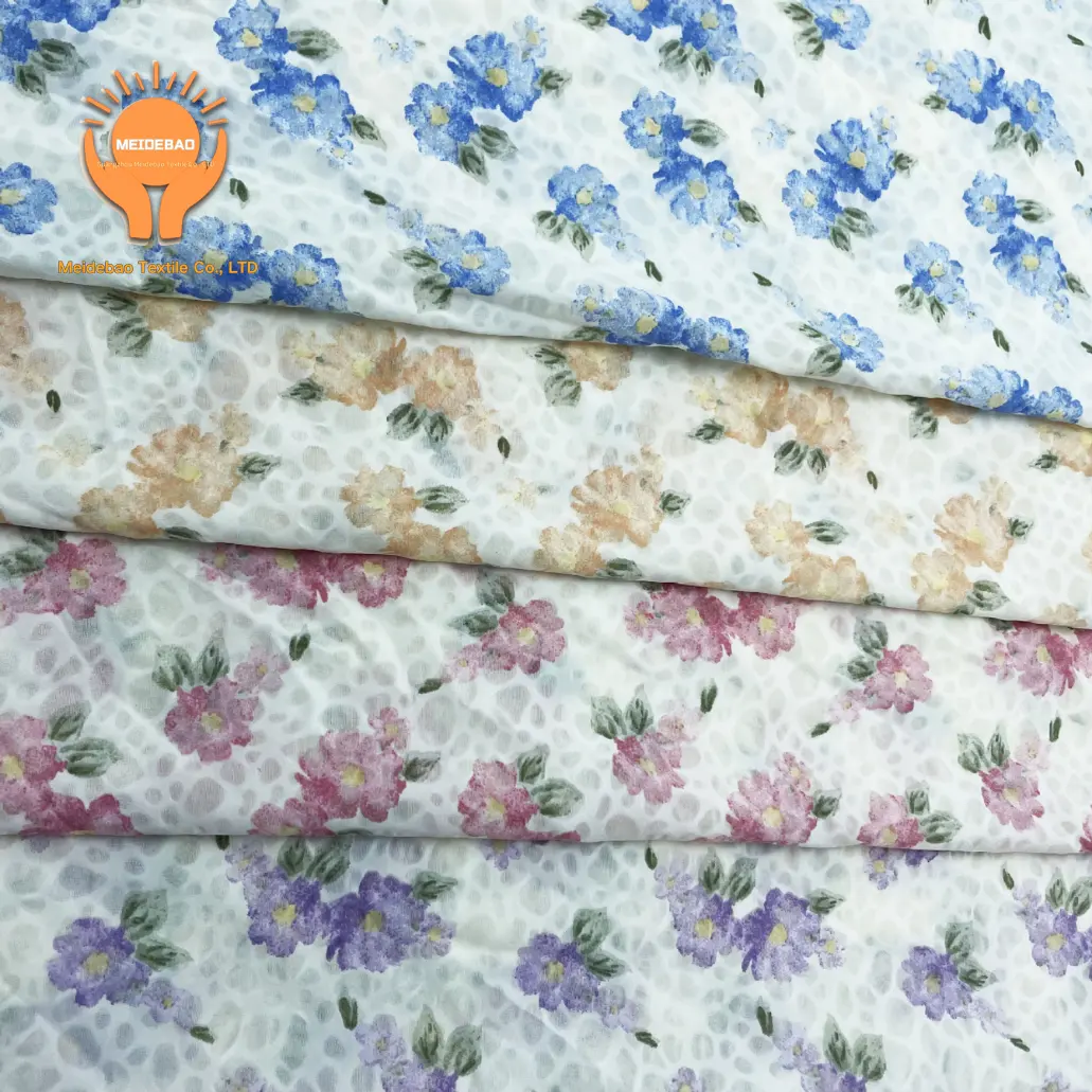 2024 nuevo diseño vintage popular de punto pequeño estampado floral telas jacquard lona tela acolchada para ropa