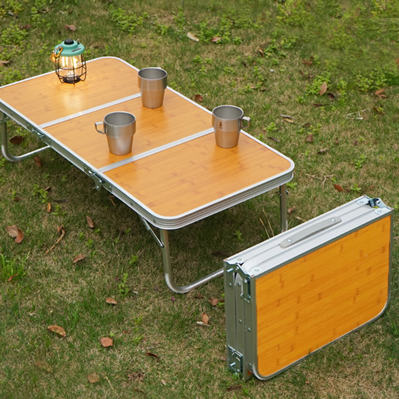 Table moyenne en bambou