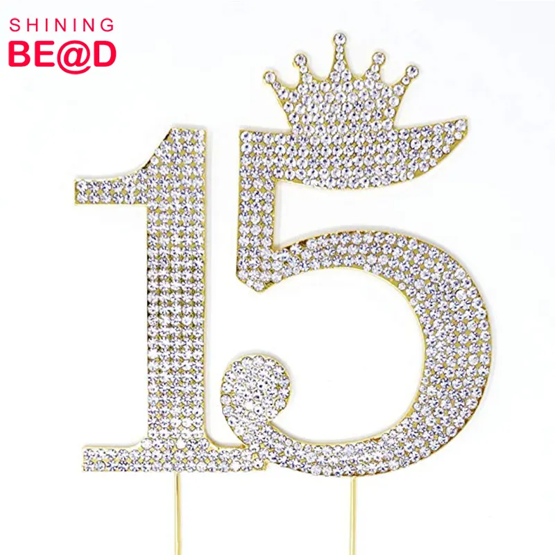 Numero 15 Placcato Oro Quinceanera Strass Princess Crown Monogram Cake Topper Per La Dolce 15th Festa di Compleanno