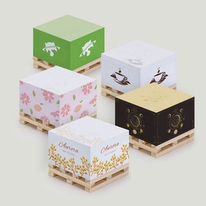 Bloques de notas autoadhesivos personalizados al por mayor 7,6*7,6 cubo con palé de madera para organización y comodidad - Product Image 6