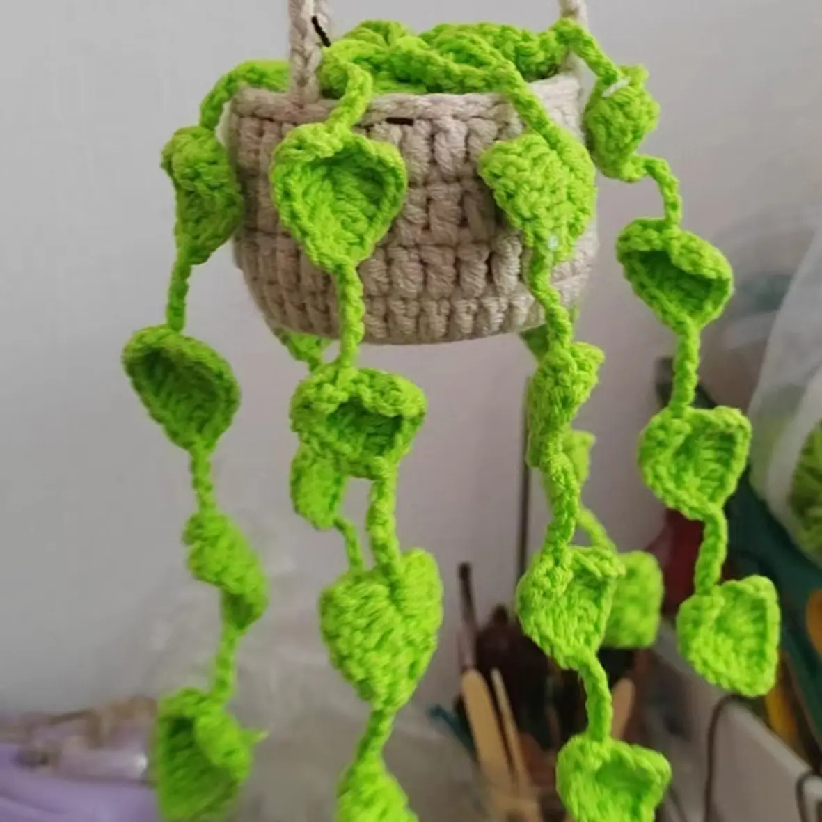 Novo design de crochê artesanal para pendurar espelho de carro com plantas decorações