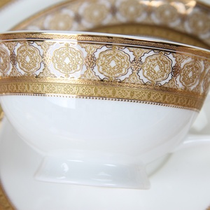 生产陶瓷产品骨瓷器皿餐饮具精美瓷器晚餐套装餐具 - Product Image 2