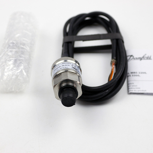 Orijinal danmbmbs3000 060g1455 basınç sensörü 30V IP67 iyi anti-titreşim yeteneği voltaj 30V anahtar basıncı için - Product Image 2