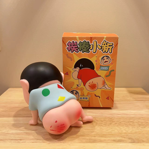 K.O. ボトムが腫れたシンちゃん (三重にスパンキングされてから)-デスクトップやホームデコアキュートクレヨンシンちゃんギフト。 - Product Image 5