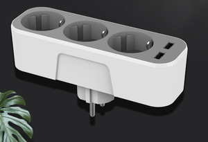 <strong>Multi</strong> <strong>Function</strong> EU Standard Wall Plug <strong>with</strong> 3 AC <strong>Sockets</strong> and 2 <strong>USB</strong> Ports for Appliances Wall Extension Plug
