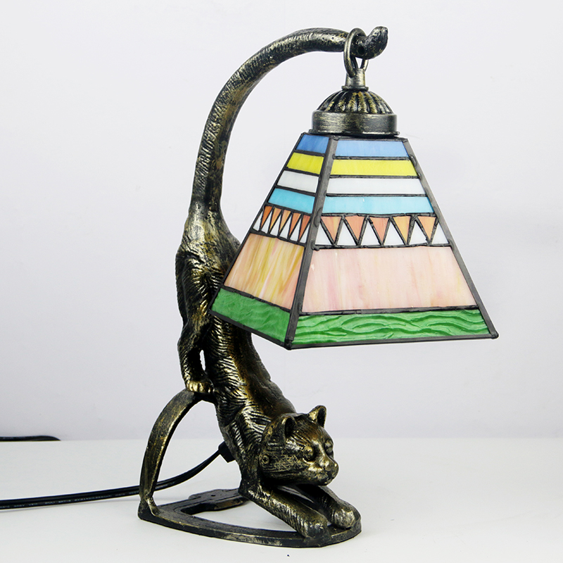 LongHuiJing Tiffany Style wild cat lamp stain glass table lamp