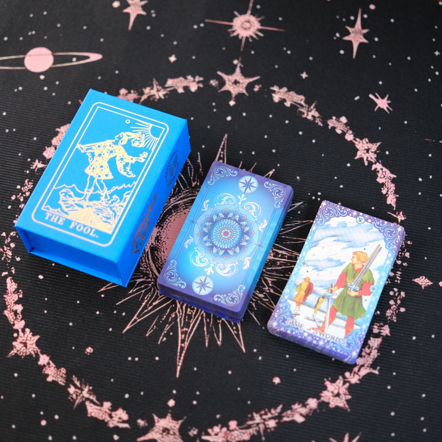 Conjunto de loto estrellado azul en caja.