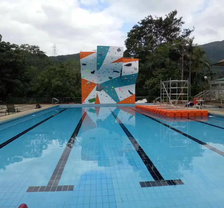 Aqua Climb Sport คริสตัลกระจกใสเด็กและผู้ใหญ่มือถือสระว่ายน้ำปีนกำแพงหิน