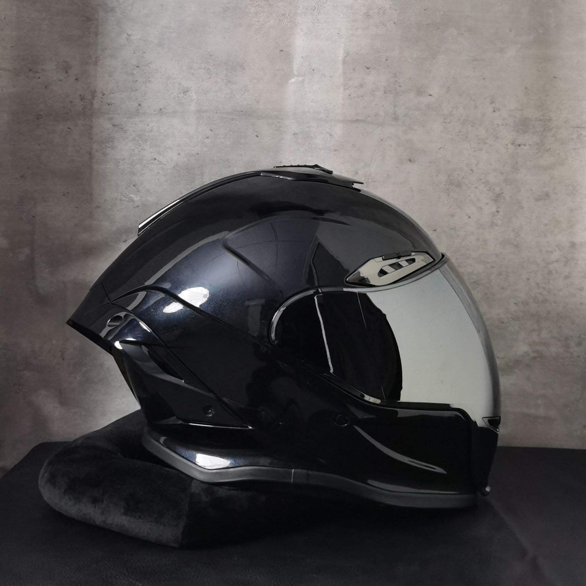 สีดำประดับดาว ชุบเงิน