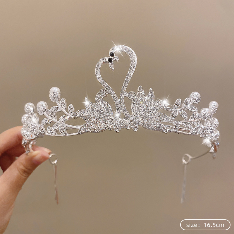 Swan crown