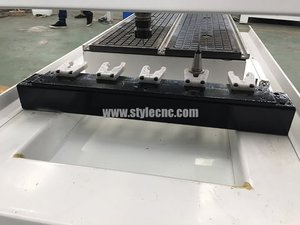 SMALL <strong>CNC</strong> <strong>Router</strong> Machine with <strong>ATC</strong> System