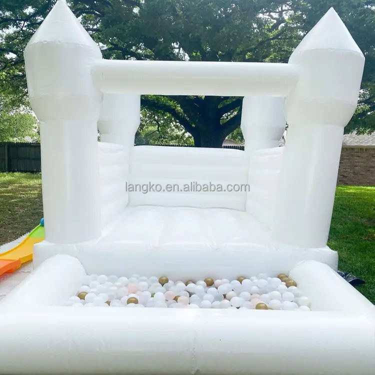 Casa de gorila blanca de PVC comercial con pozo de bolas para exteriores comprar Castillo de salto inflable en línea