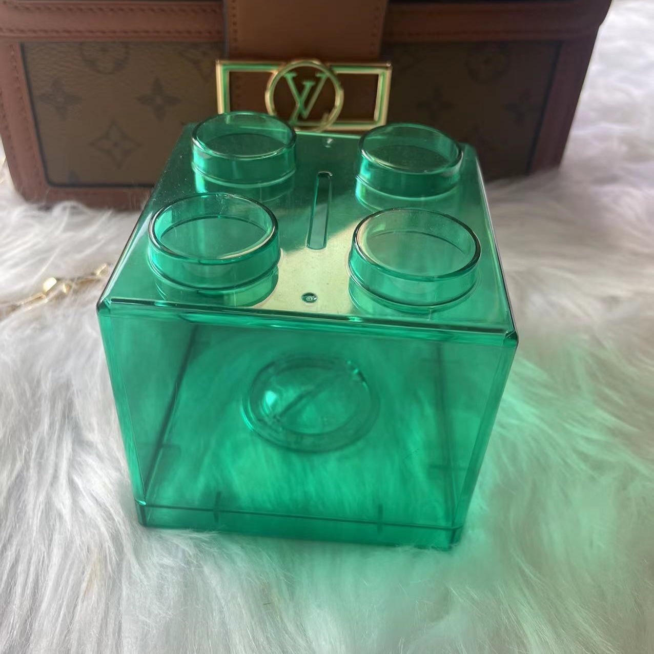 Verde transparente
