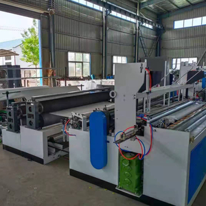 Línea de producción completa totalmente automática de alta velocidad, máquina de fabricación de rollos de papel higiénico para baño, a pequeña escala - Product Image 4