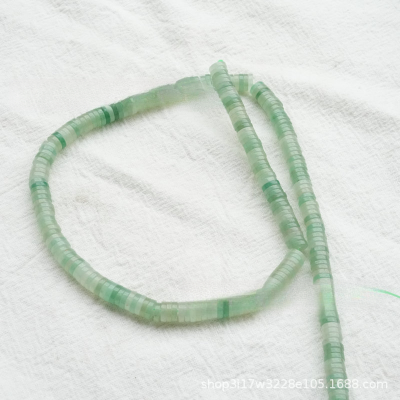 Mausolée vert coloré de l'Est