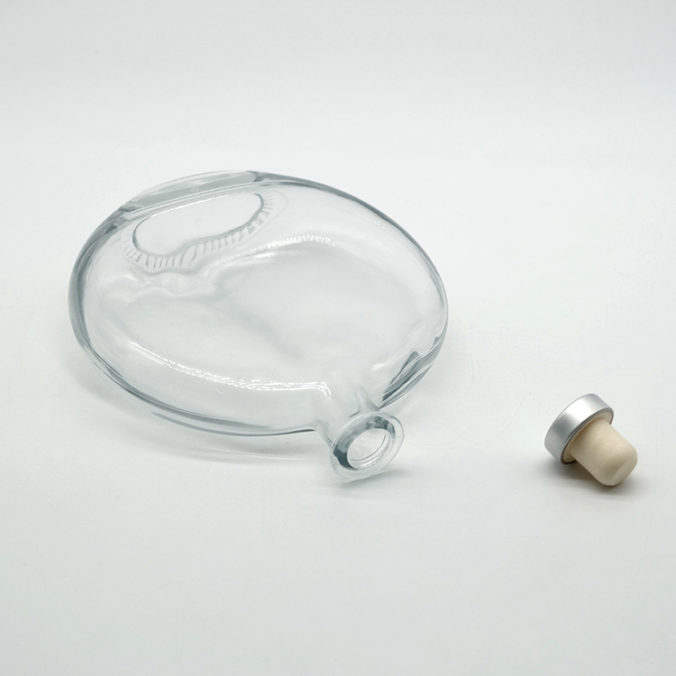 Silver Cap