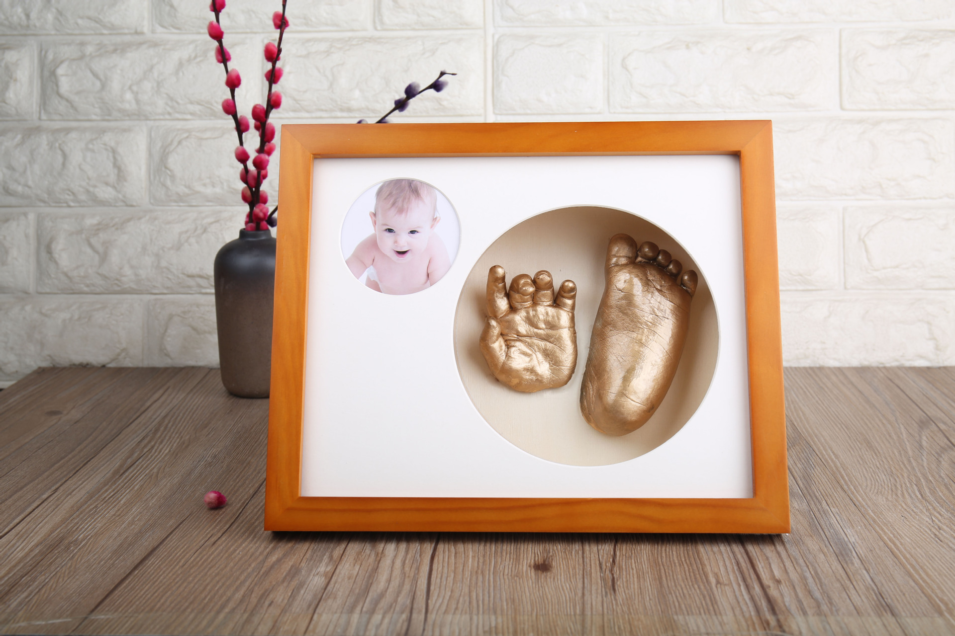 สีน้ำตาล