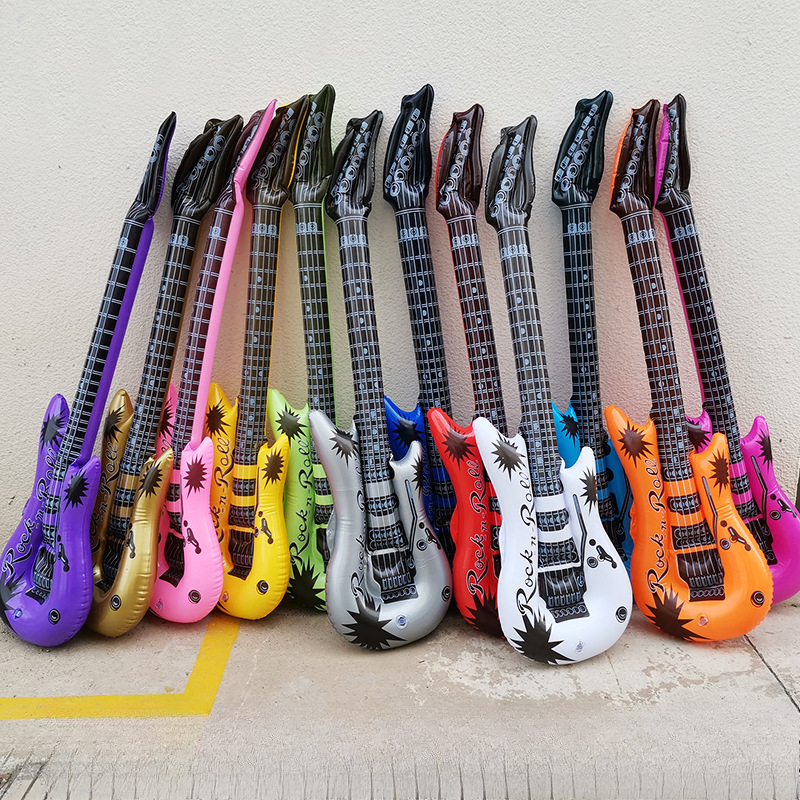 Guitarra modelo antiguo 95, disponible en 12 colores.