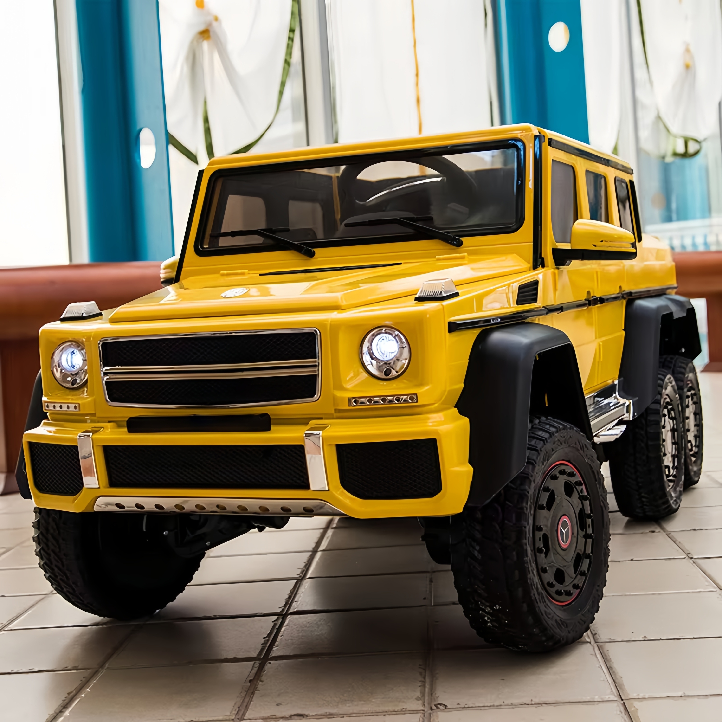 Jaune