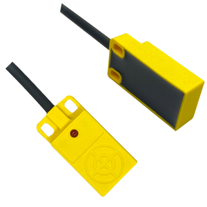 Industrial IP65 Square Inductive <strong>Proximity</strong> <strong>Sensor</strong> PNP NC Type for Automation <strong>Control</strong> and Detection in Lollipop Packing Machine - Product Image 1