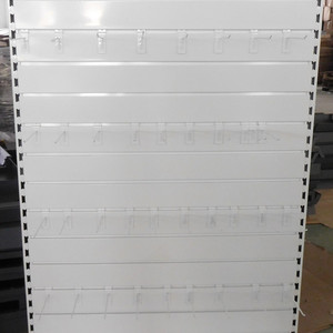 Rack Slat Wall Panel Display Stand com ganchos Slatwall para acessórios móveis