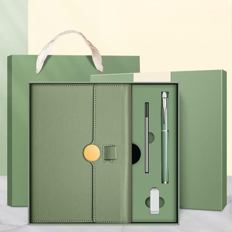 green four-piece set