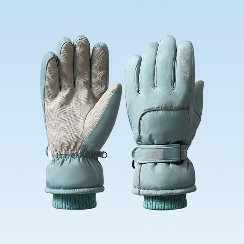 Cyan